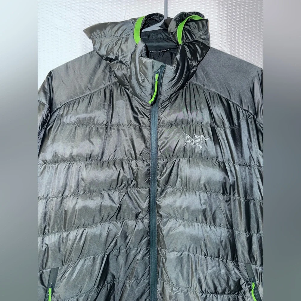 Arc'teryx Down Jacket Mens XL Gray Hooded Lightweight Puffer Cerium Hoody